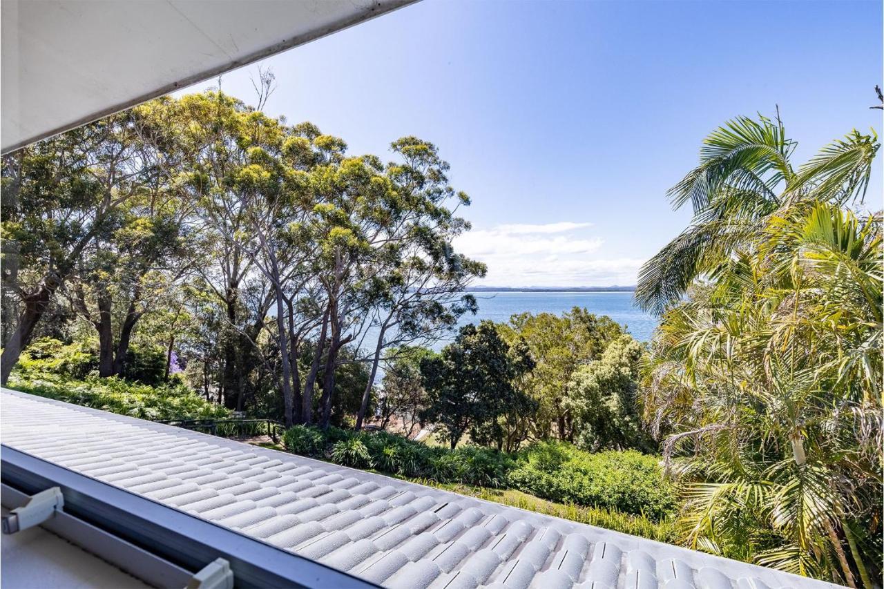 Sanctuary On Dutchies, 18 Gloucester Street - Water Views, Air Conditioning, Wifi And Close To Town Villa Nelson Bay Exterior photo