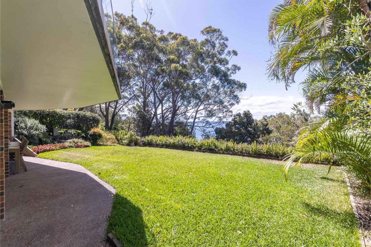 Sanctuary On Dutchies, 18 Gloucester Street - Water Views, Air Conditioning, Wifi And Close To Town Villa Nelson Bay Exterior photo